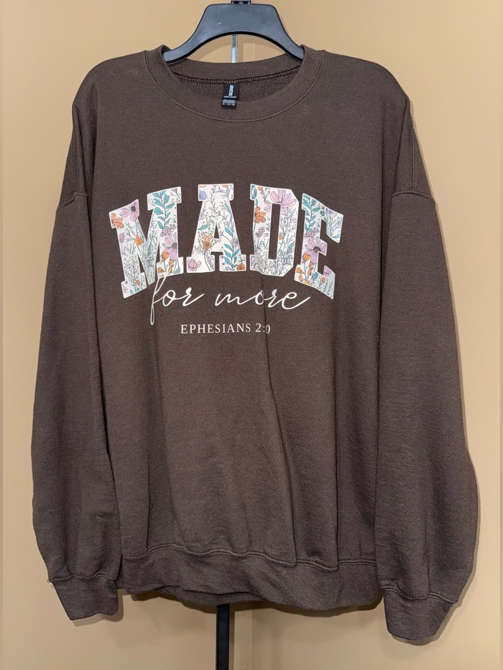 🌼’MADE FOR MORE’Unbranded Brown Graphic Sweatshirt. Size XL.🌼